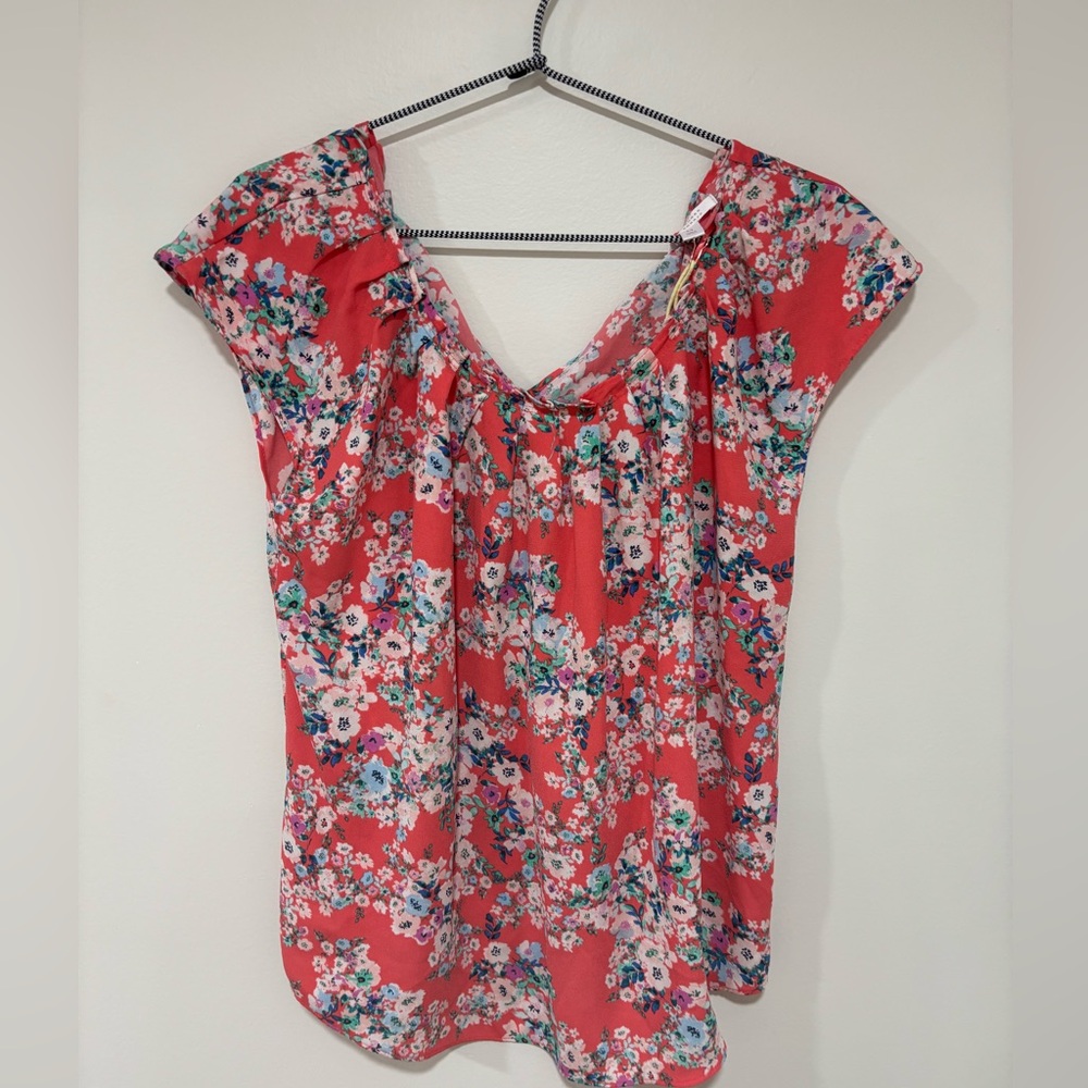 LC Lauren Conrad Ruffled Cap Sleeve Blouse Medium